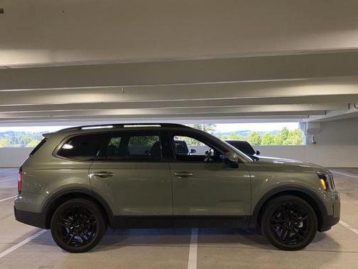 Jungle Green 2024 Kia Telluride SX-Prestige X-Line