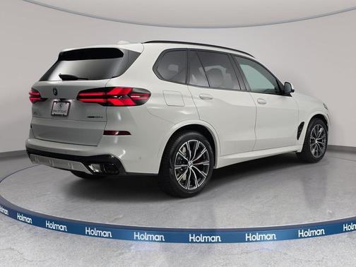 Alpine White 2026 BMW X5 PHEV xDrive50e