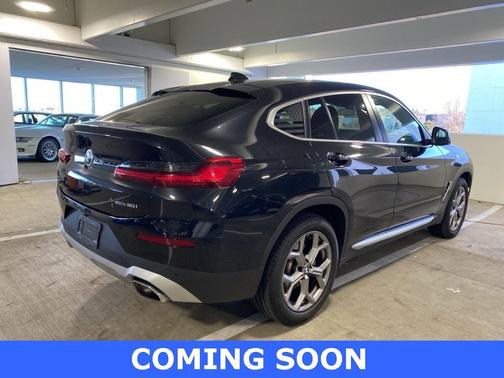 2024 BMW X4 xDrive30i