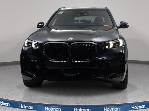 Carbon Black Metallic 2026 BMW X5 PHEV xDrive50e