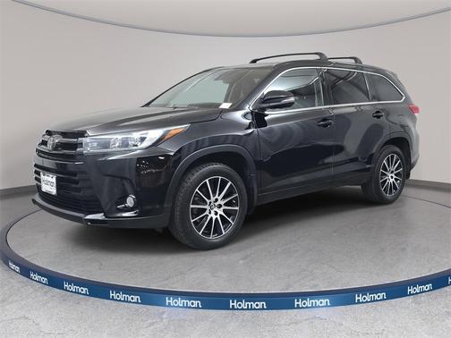 2017 Toyota Highlander SE