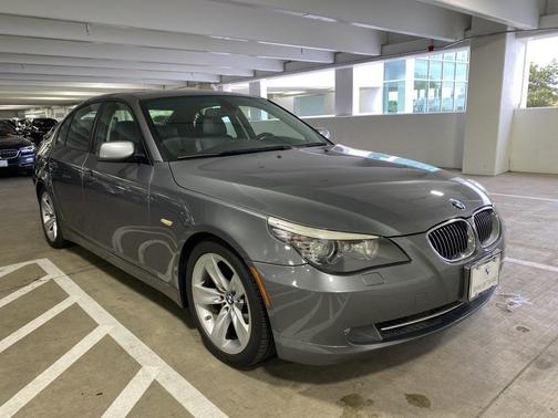 2008 BMW 528 i