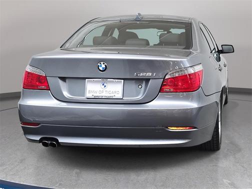 2008 BMW 528 i