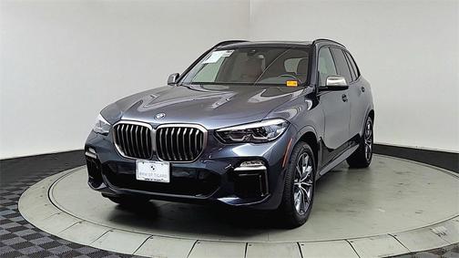 2021 BMW X5 M50i