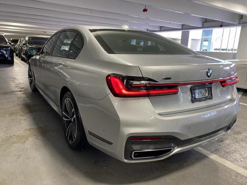 2020 BMW 745e xDrive iPerformance