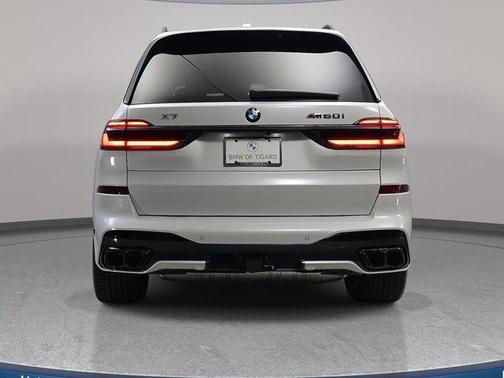 2026 BMW X7 M60i