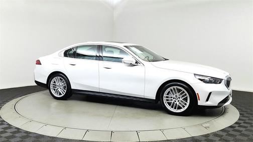 2024 BMW 530 i xDrive