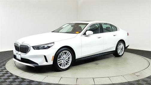 2024 BMW 530 i xDrive