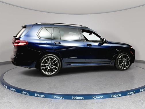 2026 BMW X7 M60i