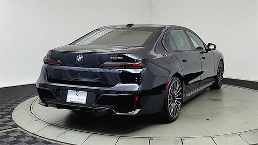 2025 BMW i7 xDrive60