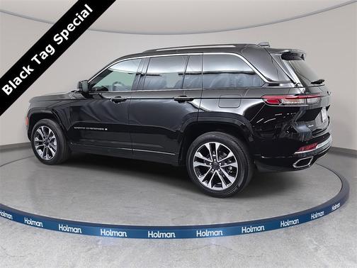 2023 Jeep Grand Cherokee Overland