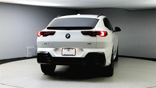 2025 BMW X2 xDrive28i