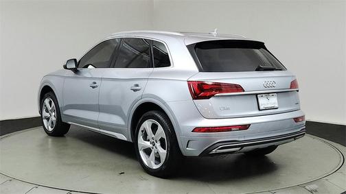 2021 Audi Q5 40 Premium Plus