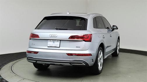 2021 Audi Q5 40 Premium Plus