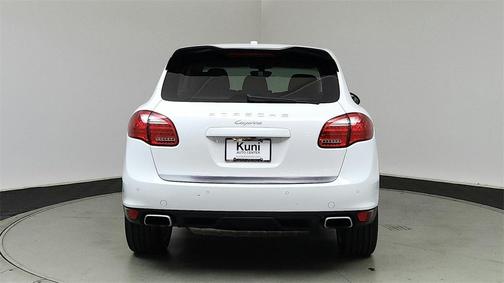 2014 Porsche Cayenne Base