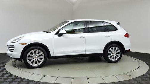 2014 Porsche Cayenne Base
