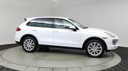 2014 Porsche Cayenne Base