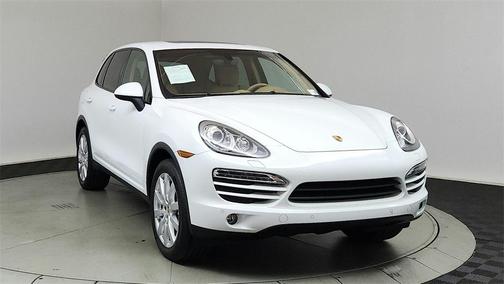 2014 Porsche Cayenne Base