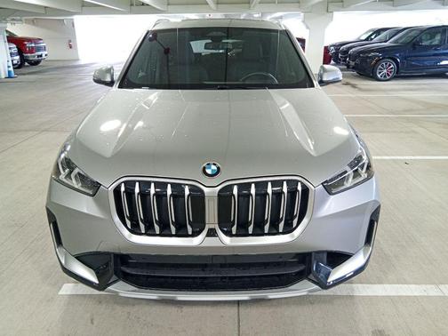 Silver Metallic 2025 BMW X1 xDrive28i