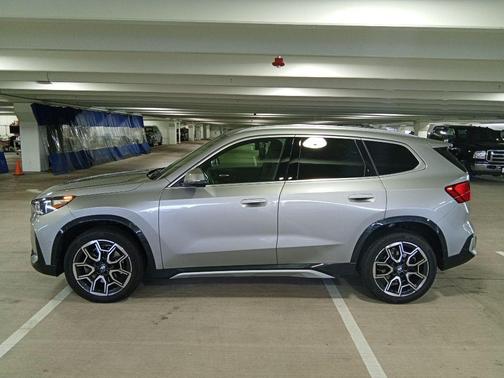 Silver Metallic 2025 BMW X1 xDrive28i