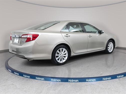 2014 Toyota Camry Hybrid XLE