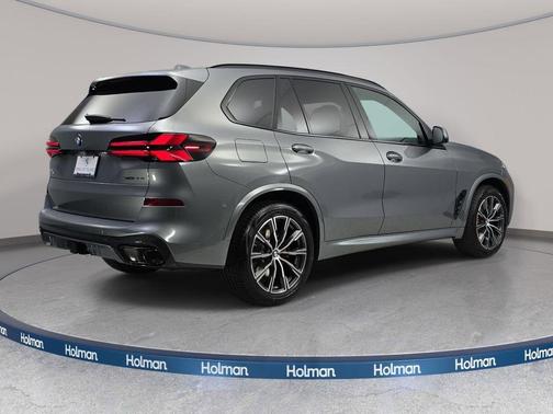 Gray Metallic 2026 BMW X5 xDrive40i