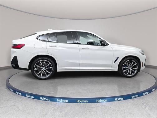 2022 BMW X4 M40i