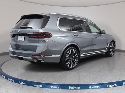 Skyscraper Gray Metallic 2024 BMW X7 xDrive40i