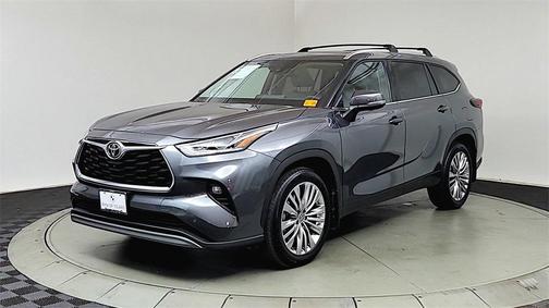 2024 Toyota Highlander Platinum
