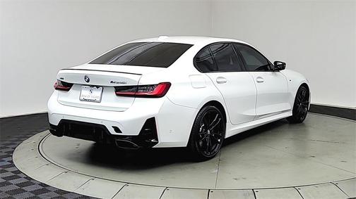 2023 BMW M340 i xDrive