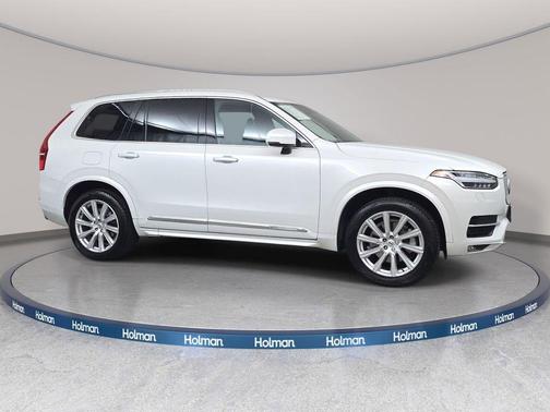 Crystal White Pearl 2016 Volvo XC90 T6 Inscription