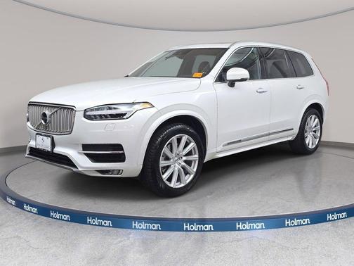 Crystal White Pearl 2016 Volvo XC90 T6 Inscription
