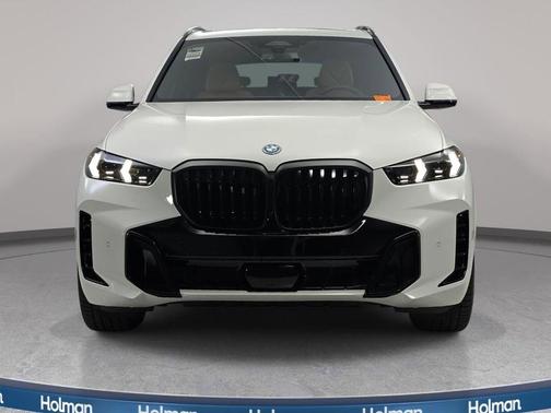 Alpine White 2026 BMW X5 PHEV xDrive50e