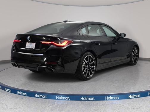 Black Sapphire Metallic 2026 BMW i4 Gran Coupe xDrive40