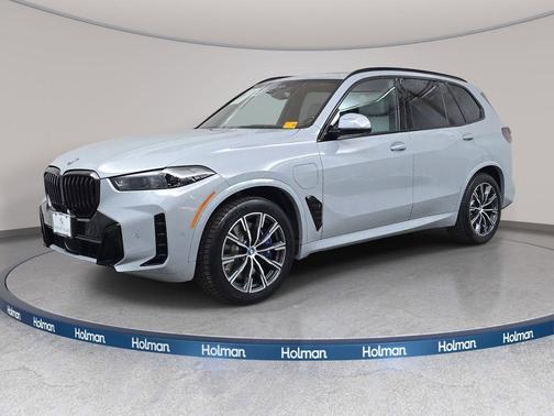 Brooklyn Gray Metallic 2024 BMW X5 PHEV xDrive50e