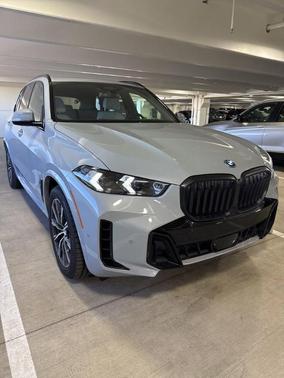 Brooklyn Gray Metallic 2024 BMW X5 PHEV xDrive50e