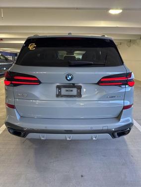 Brooklyn Gray Metallic 2024 BMW X5 PHEV xDrive50e