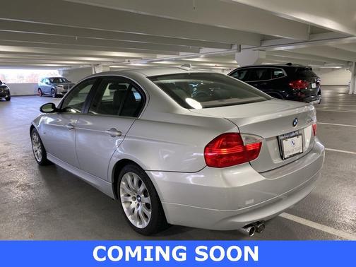 2006 BMW 330 i
