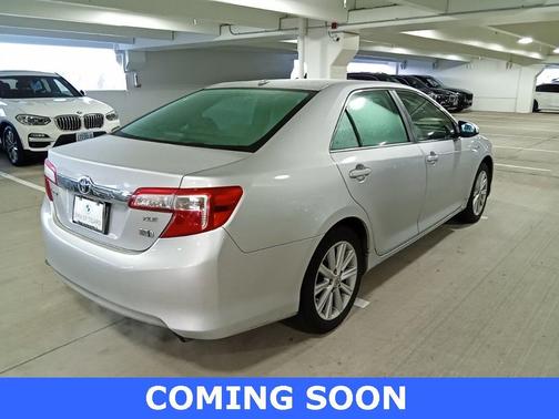 2012 Toyota Camry Hybrid XLE