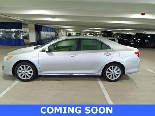 2012 Toyota Camry Hybrid XLE