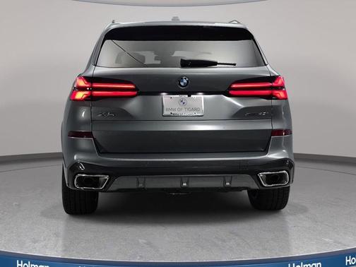 Gray Metallic 2026 BMW X5 xDrive40i