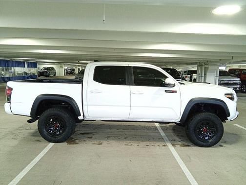 Super White 2019 Toyota Tacoma TRD Pro