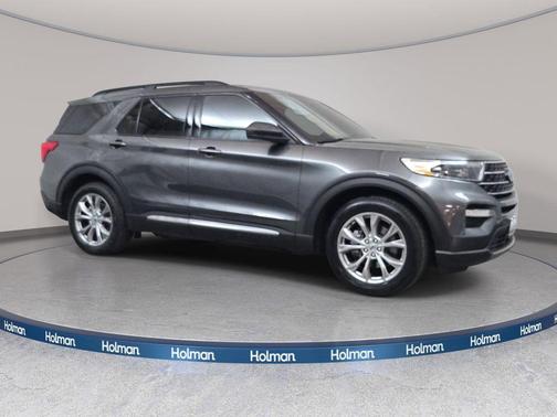 Magnetic 2020 Ford Explorer XLT