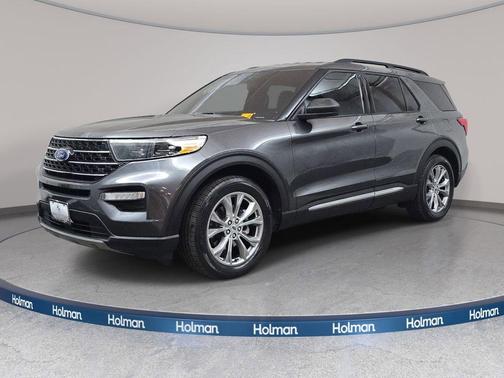 Magnetic 2020 Ford Explorer XLT