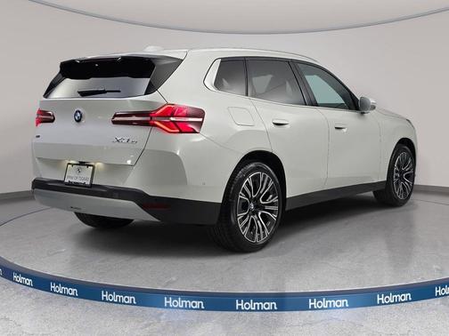 Mineral White Metallic 2026 BMW X3 30 xDrive