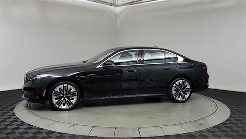 2024 BMW 530 i xDrive