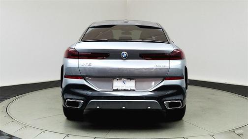 2024 BMW X6 xDrive40i