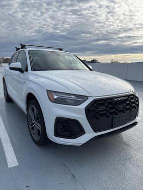 2023 Audi Q5 e 55 S line quattro Premium