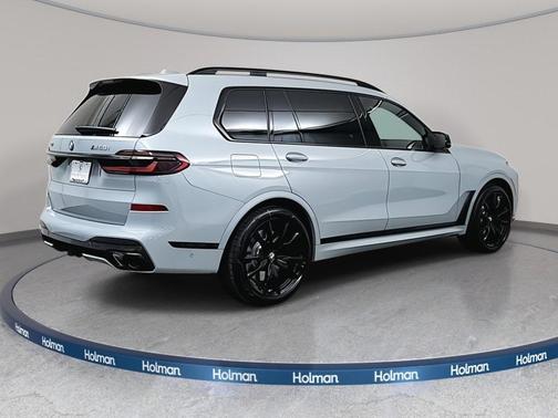 2026 BMW X7 M60i