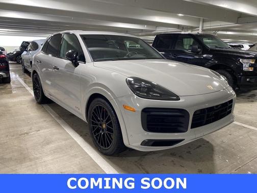 2023 Porsche Cayenne GTS